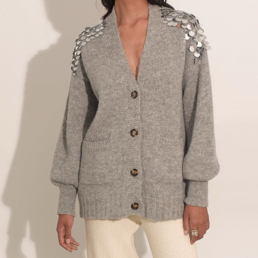 Eleven Six
Cora Sequined Shoulder Cardigan gray front pocket size M/L. NWT.
